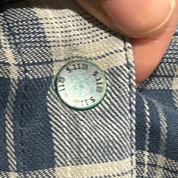 511 Tactical Shirt‎ Mens Medium Blue Gary Plaid Hunting Camping Hiking Outdoors - Picture 6 of 8